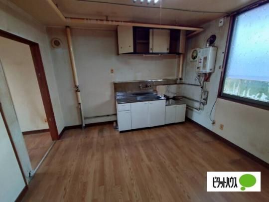 �y���̑��z�@���r���O