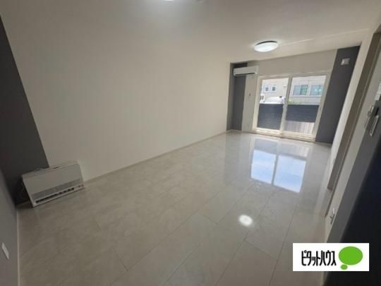 �y���̑��z�@���r���O