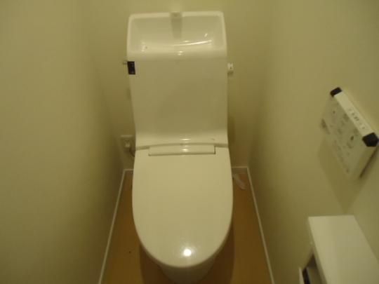 �y���̑��z�@�g�C��