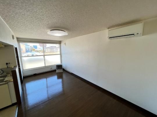 �y���̑��z�@���r���O