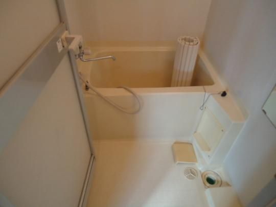 �y���̑��z�@�o�X�^�V�����[