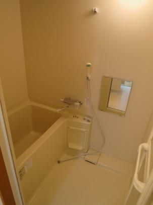 �y���̑��z�@�o�X�^�V�����[