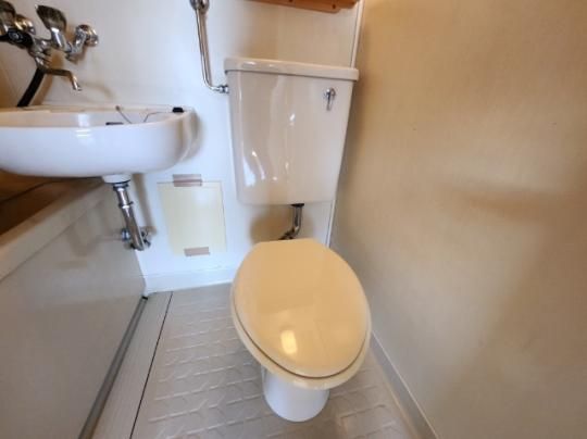 �y���̑��z�@�g�C��