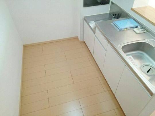 �y���̑��z�@�L�b�`��