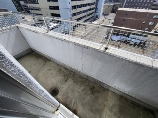 �y���̑��z�@�o���R�j�[