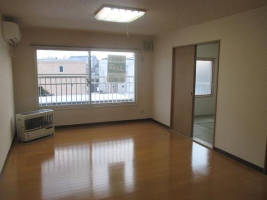 �y���̑��z�@���r���O