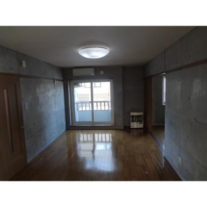 �y���̑��z�@���r���O