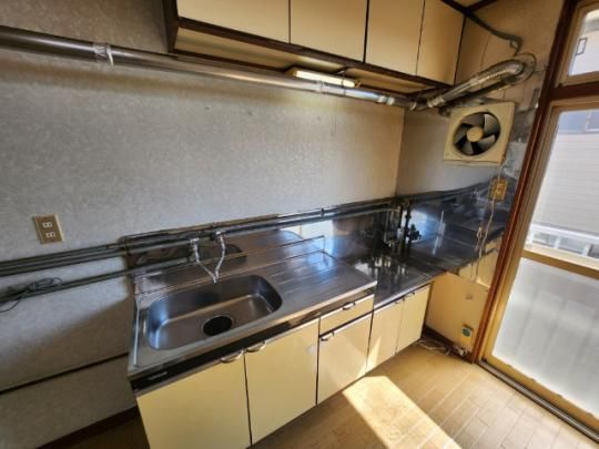 �y���̑��z�@�L�b�`��