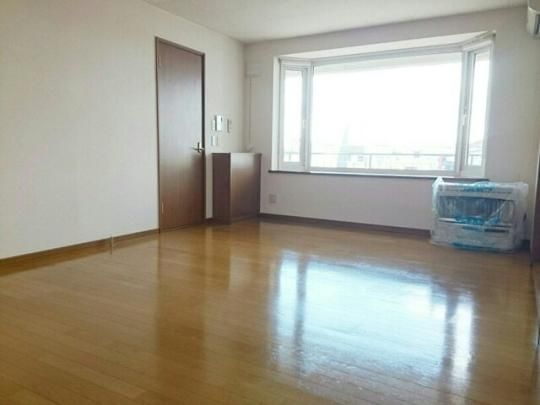 �y���̑��z�@���r���O