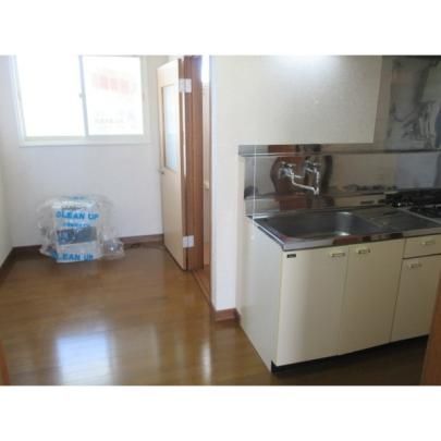 �y���̑��z�@���r���O