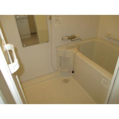 �y���̑��z�@�o�X�^�V�����[