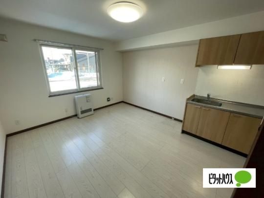 �y���̑��z�@���r���O