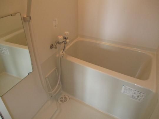 �y���̑��z�@�o�X�^�V�����[