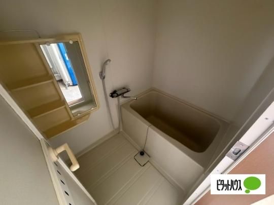 �y���̑��z�@�o�X�^�V�����[