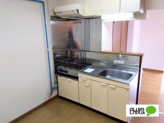 �y���̑��z�@�L�b�`��