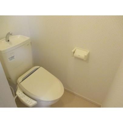 �y���̑��z�@�g�C��