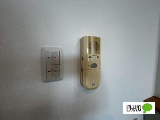 �y���̑��z�@�Z�L�����e�B
