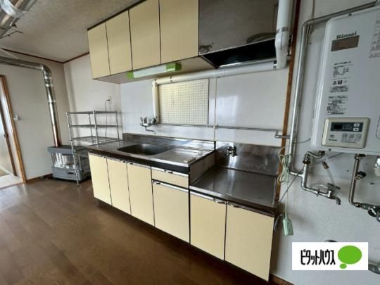 �y���̑��z�@�L�b�`��
