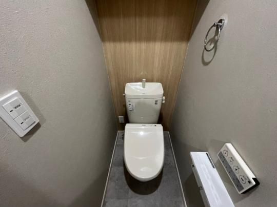 �y���̑��z�@�g�C��