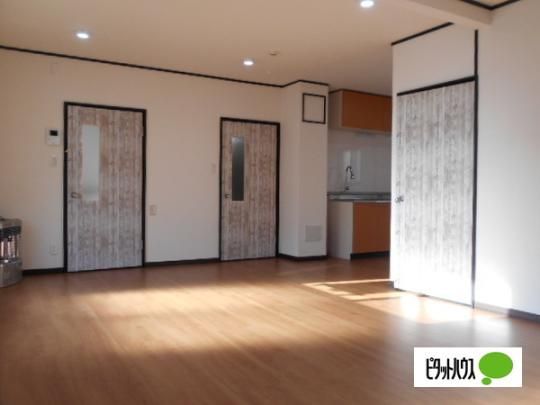 �y���̑��z�@���r���O