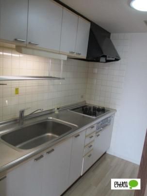 �y���̑��z�@�L�b�`��