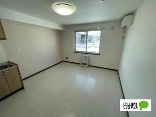 �y���̑��z�@���r���O