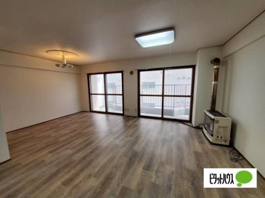 �y���̑��z�@���r���O