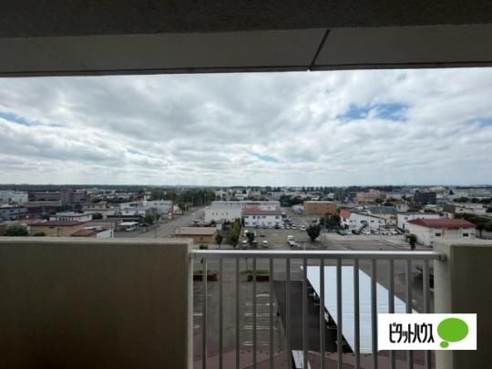 �y���̑��z�@�o���R�j�[