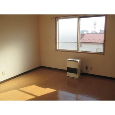 �y���̑��z�@���r���O