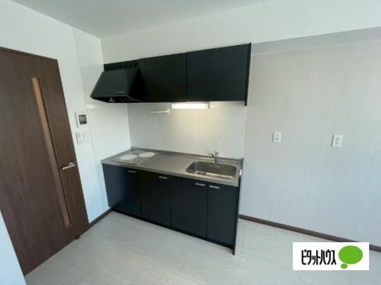 �y���̑��z�@�L�b�`��