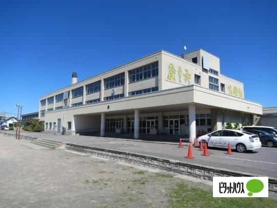 �y���Ӂz�@����s�����ˏ��w�Z�F425m