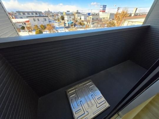 �y���̑��z�@�o���R�j�[