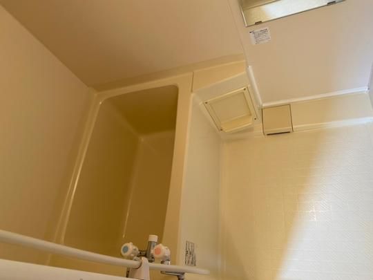 �y���̑��z�@�o�X�^�V�����[