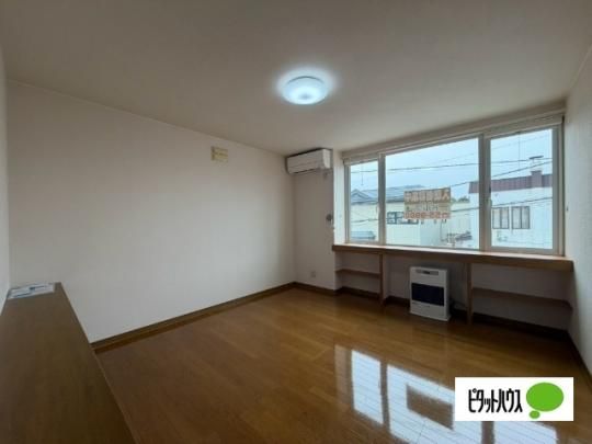 �y���̑��z�@���r���O