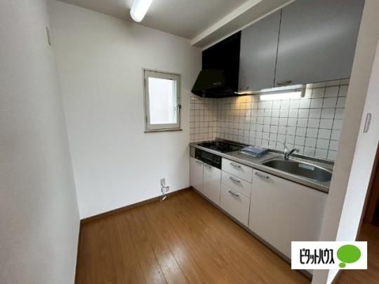 �y���̑��z�@�L�b�`��