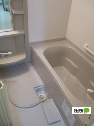 �y���̑��z�@�o�X�^�V�����[