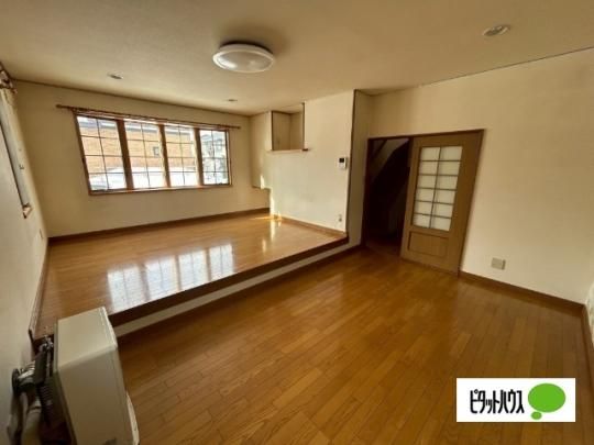 �y���̑��z�@���r���O