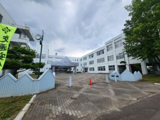 �y���Ӂz�@�эL�s���эL��ܒ��w�Z�F1483m