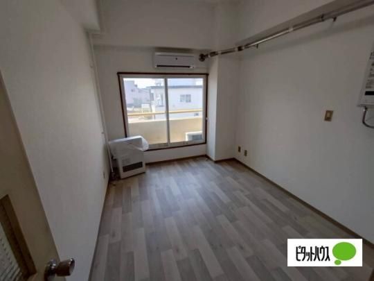 �y���̑��z�@���r���O