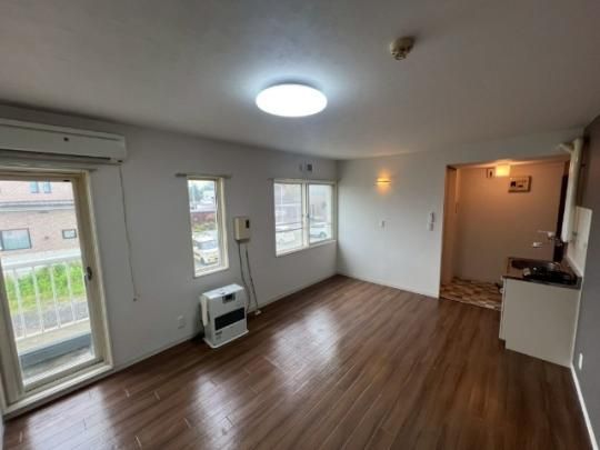 �y���̑��z�@���r���O