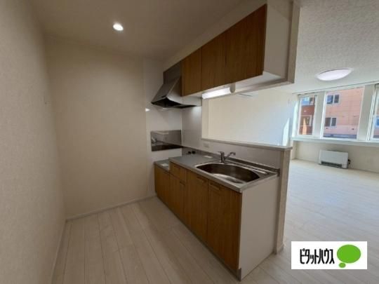 �y���̑��z�@�L�b�`��