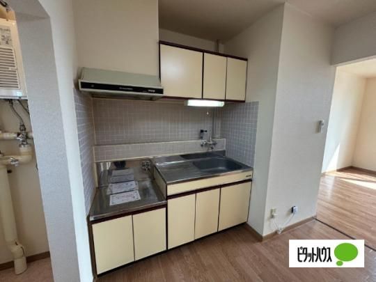 �y���̑��z�@�L�b�`��