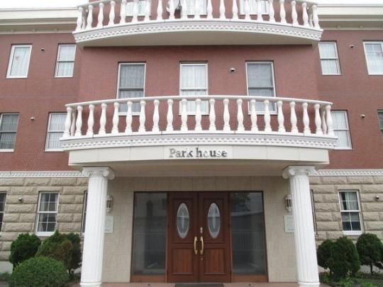 Park house�i�p�[�N�n�E�X�j