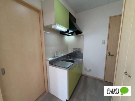 �y���̑��z�@�L�b�`��