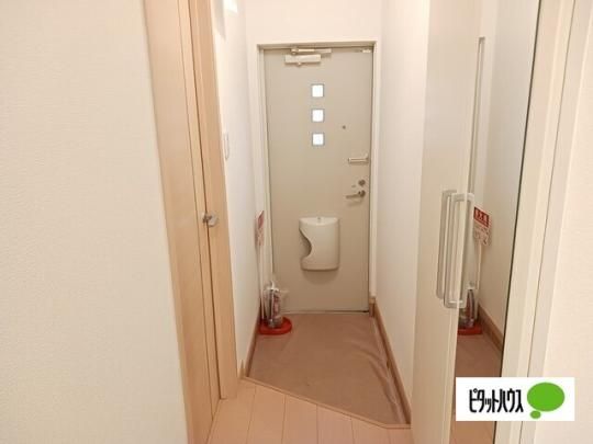 �y���̑��z�@���ԏ�