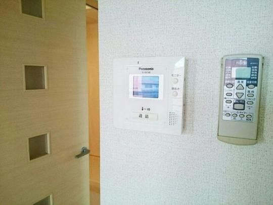 �y���̑��z�@�Z�L�����e�B