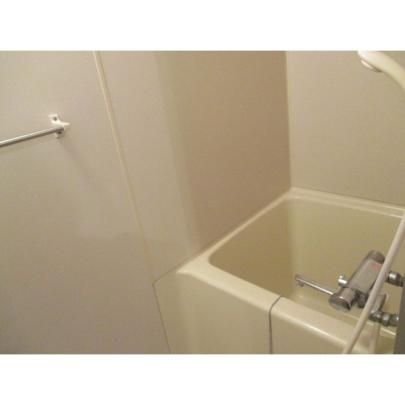 �y���̑��z�@�o�X�^�V�����[