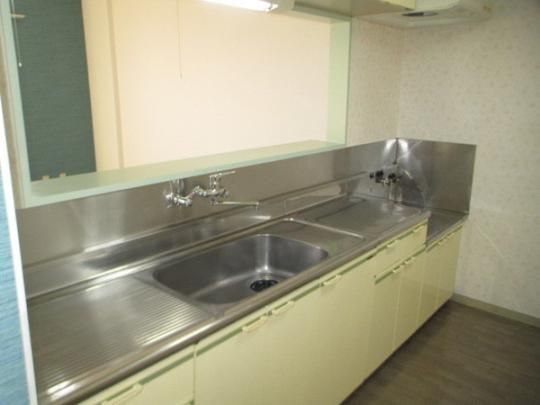 �y���̑��z�@�L�b�`��