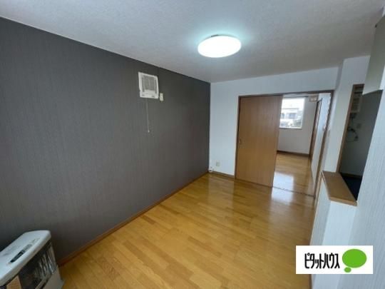 �y���̑��z�@���r���O