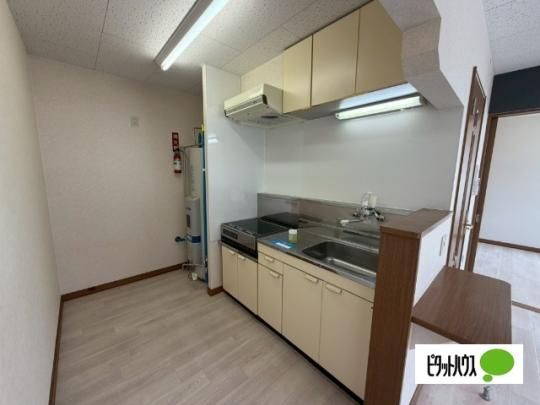 �y���̑��z�@�L�b�`��